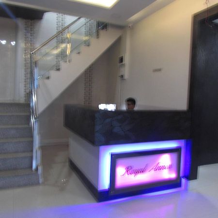 Royal Annex Hotell Mumbai Exteriör bild
