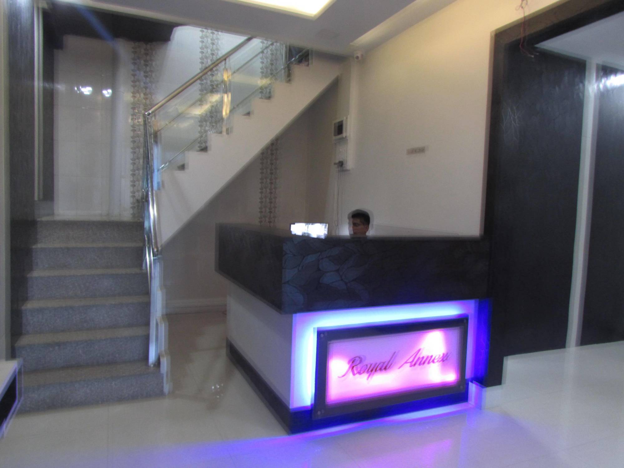 Royal Annex Hotell Mumbai Exteriör bild